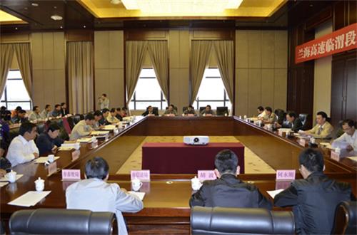 ���C�Rμ�����(xi��ng)Ŀ���h